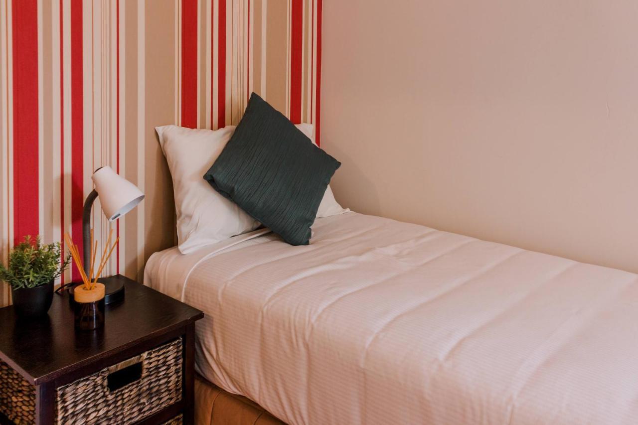 The Esplanade Motel Dunedin Buitenkant foto